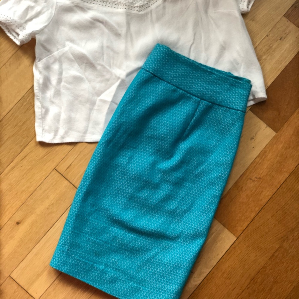 💫Banana Republic short skirt! Turquoise Sz 4